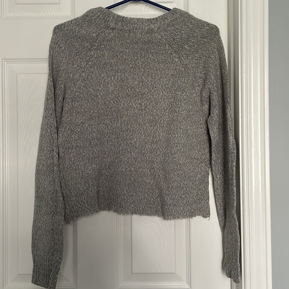 Classic grey sweater - Picture 2 of 2